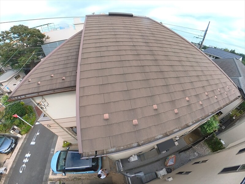 屋根には大きな問題はなさそうでした。